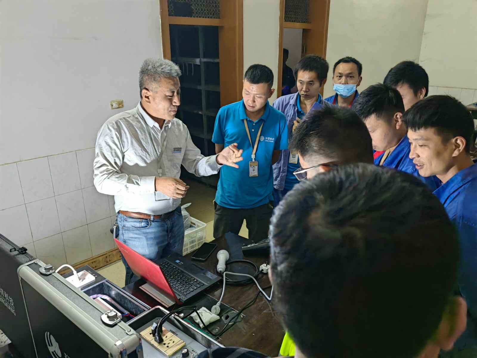 顶盛体育·(中国)官方网站为中移铁通有限公司安全用电培训